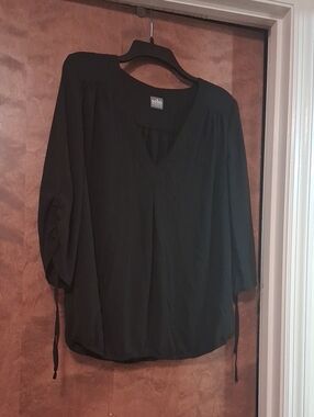New York & Company Black V-Neck Blouse with Drawstring Sleeves